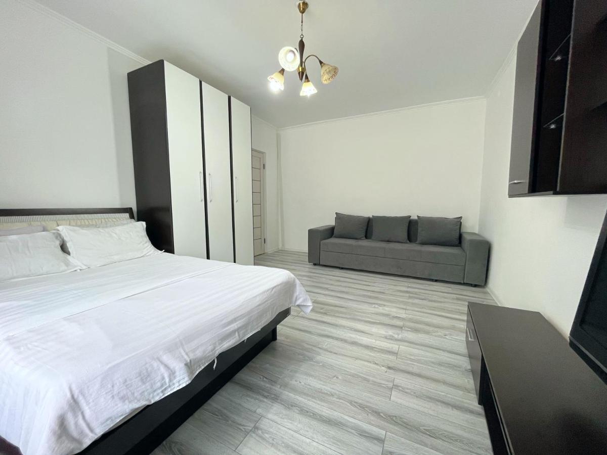 Наурызбай Apartment Almaty Bagian luar foto